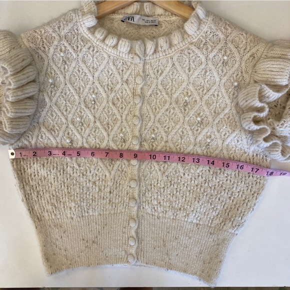Zara || Bead and Pearl Ruffle Knit Cardigan Ivory Large - Picture 5 of 7